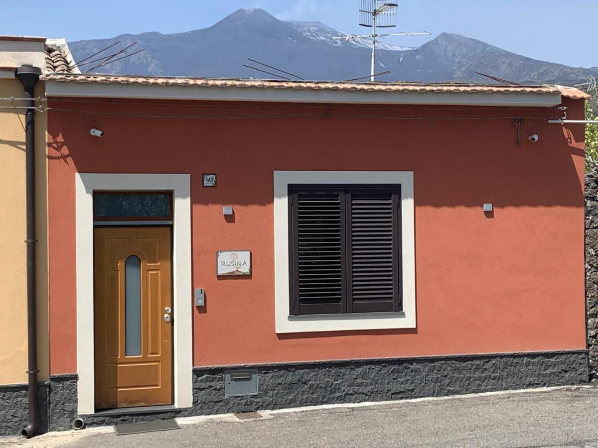 Rusina Villa Santa Venerina Exteriör bild